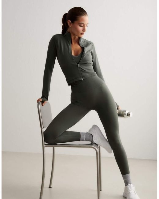 Aim'n Green Ivy Shape Seamless Zip Jacket