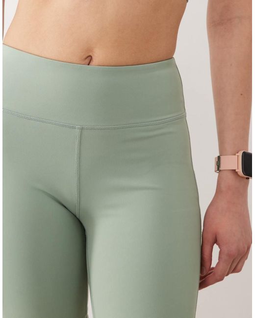 Dare 2b Green Quick-Dry Squat-Proof Upbeat Shorts