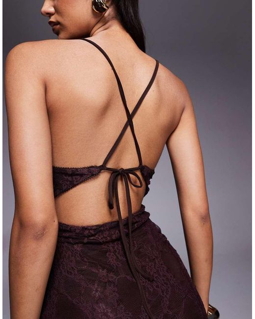 Vestido Largo Marrón De Tirantes Con Escote Cuadrado Y Lazada En La Espalda De Encaje De ASOS de color Purple