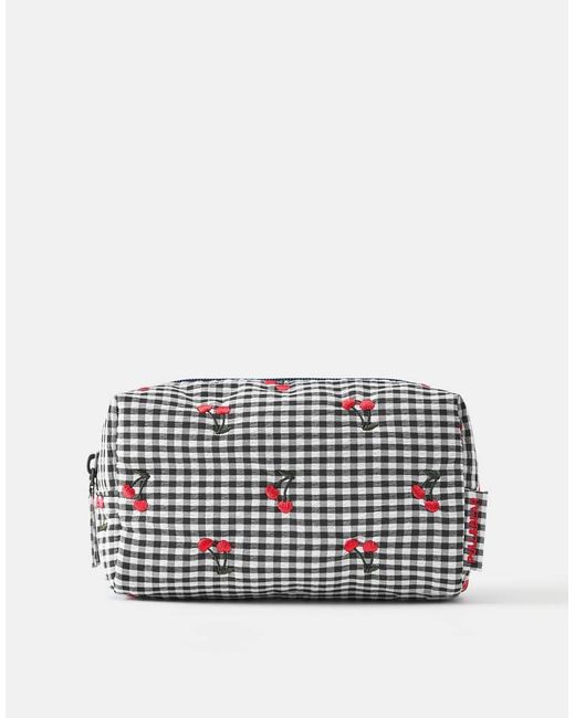 Pull&Bear White Gingham Fruit Wash Bag