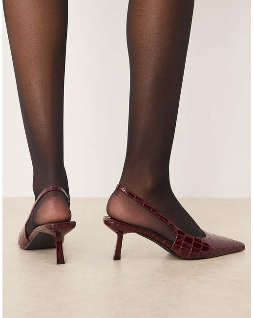 Zapatos Burdeos Efecto Piel De Cocodrilo Destalonados De Tacón Bajo De Charol Laura De -Rojo Raid de color Natural