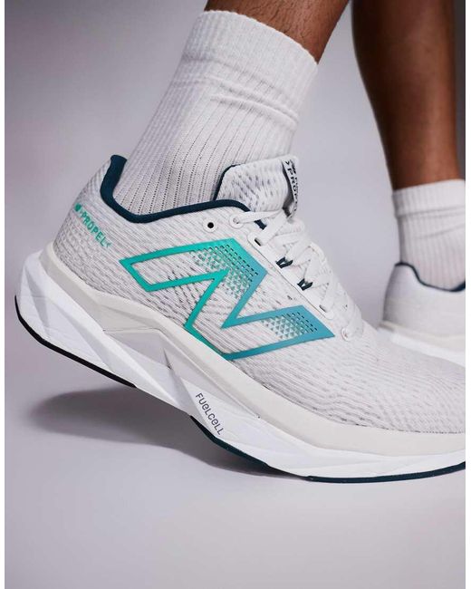 New Balance Metallic Fuelcell Propel Running Trainers for men
