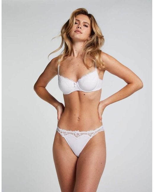 Hunkemöller White Secret Lace Padded Underwired Bra