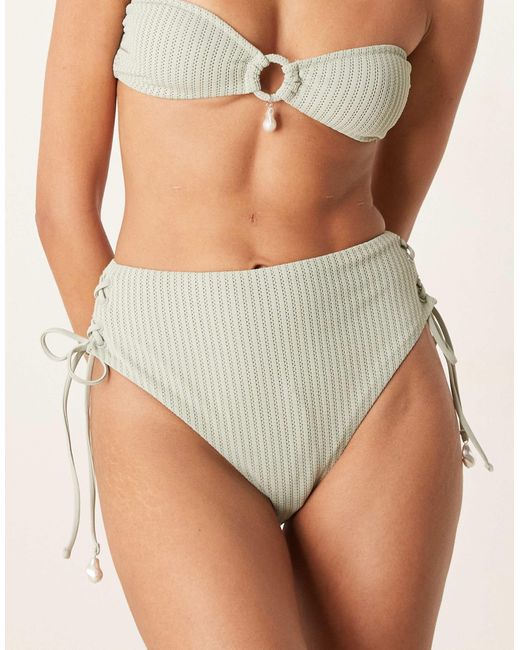 Kai - bas ASOS en coloris Brown