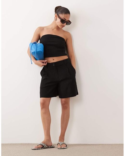 ASOS Black Asos Design Petite Relaxed Dad Shorts With Linen