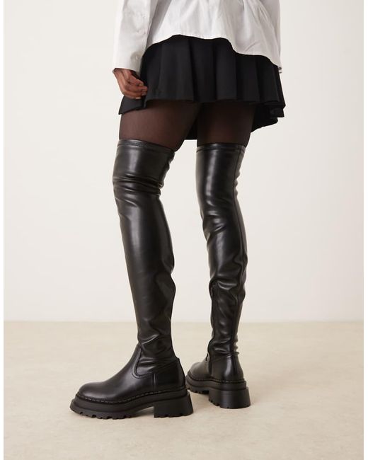 Kendra di ASOS in Black