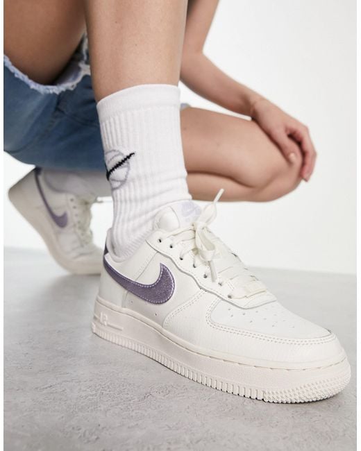 Nike Air Force 1 '07 Ess Sneakers in Gray | Lyst