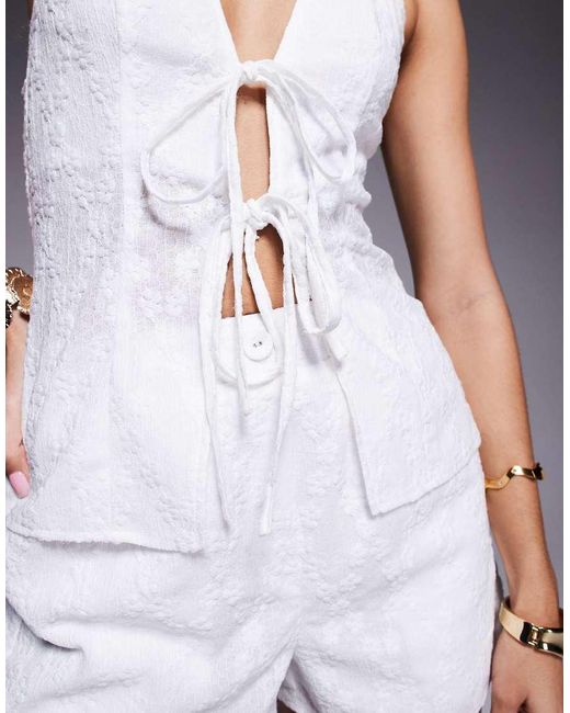 Missy Empire White Embroidered Floral Halterneck Tie Front Top Co-Ord