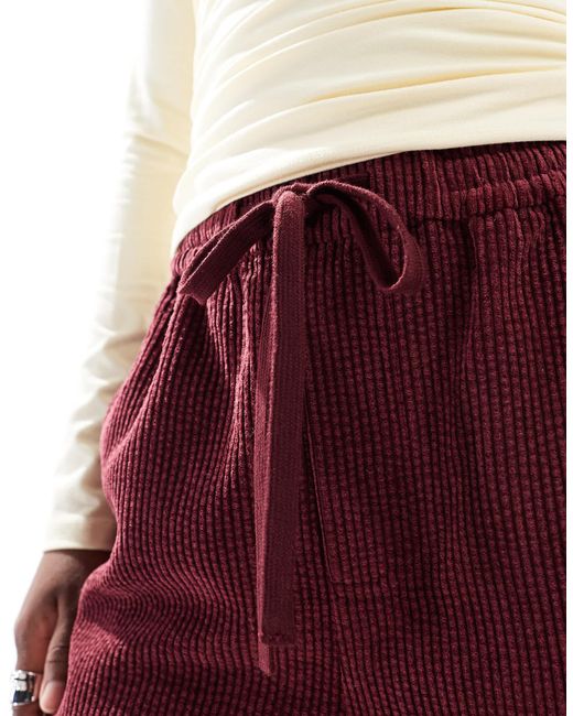 Pantalon bouffant à enfiler en velours côtelé - bordeaux ASOS en coloris Red