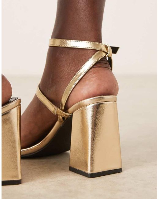 Raid Wide Fit Brown Jeeya Block Heeled Sandals