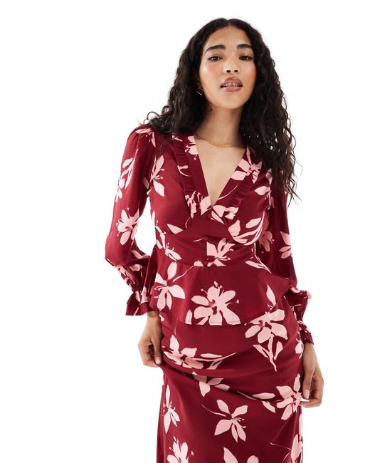 Wednesday's Girl Red Floral Print V-Neck Blouse