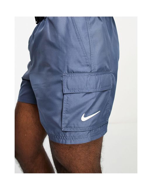 Explore volley - pantaloncini da bagno grigi da 5" con tasche cargo di Nike in Blue da Uomo