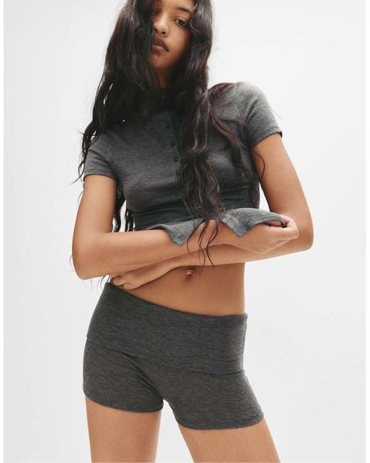 Pull&Bear Black Mini Turn-up Shorts