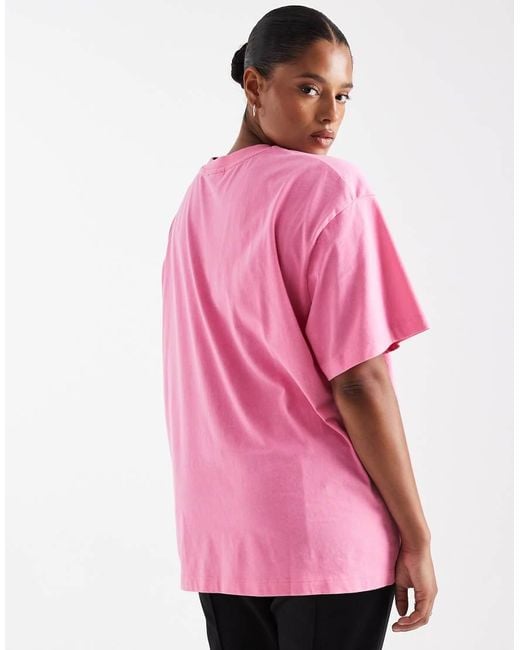 Camiseta Rosa Lavado Extragrande Con Estampado Gráfico De Esqueleto De Asos Design Curve ASOS de color Pink