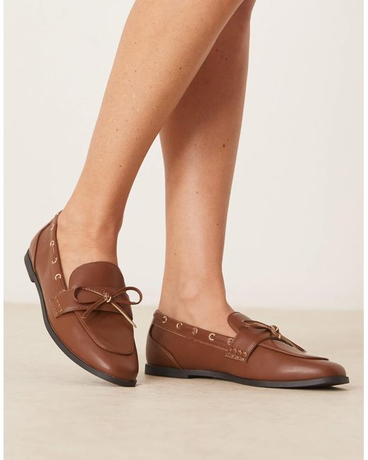 Raid Natural Nico Boat Loafers With Bow