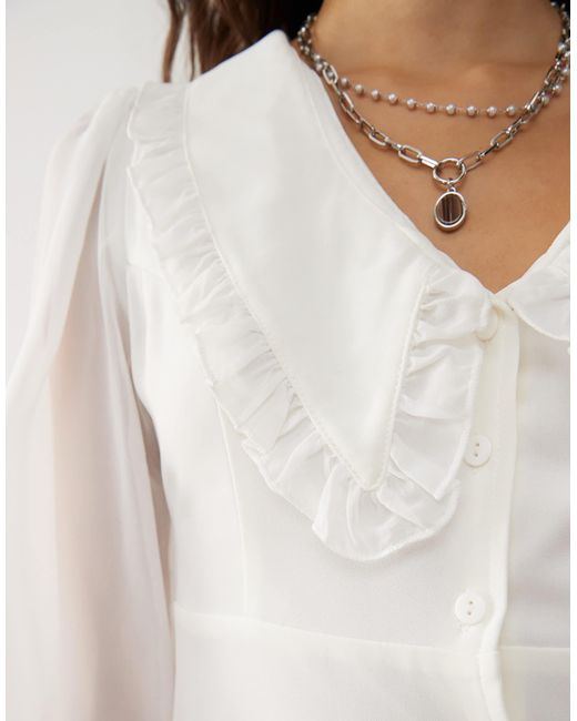 Reclaimed (vintage) White – langärmliges minikleid mit kragen