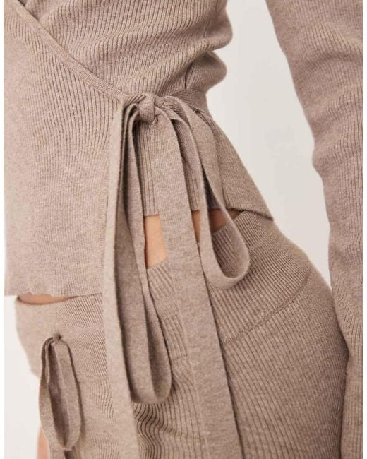 Gina Tricot Natural Long Sleeve V Neck Fine Knitted Wrap Cardigan
