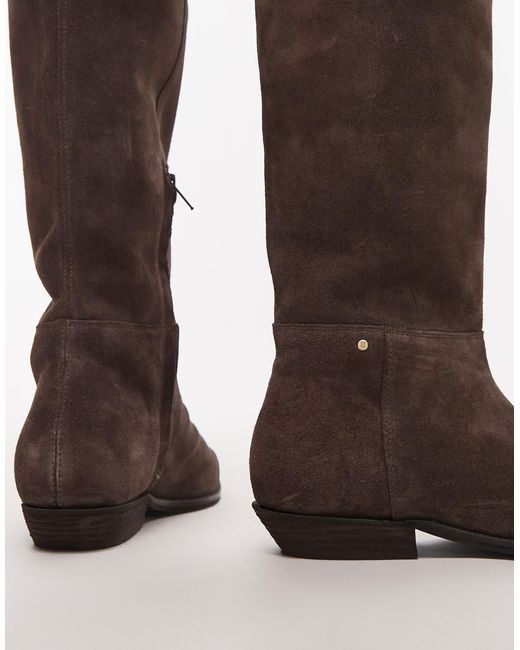 Bottes cavalières hauteur genou en daim - grain Bronx en coloris Brown