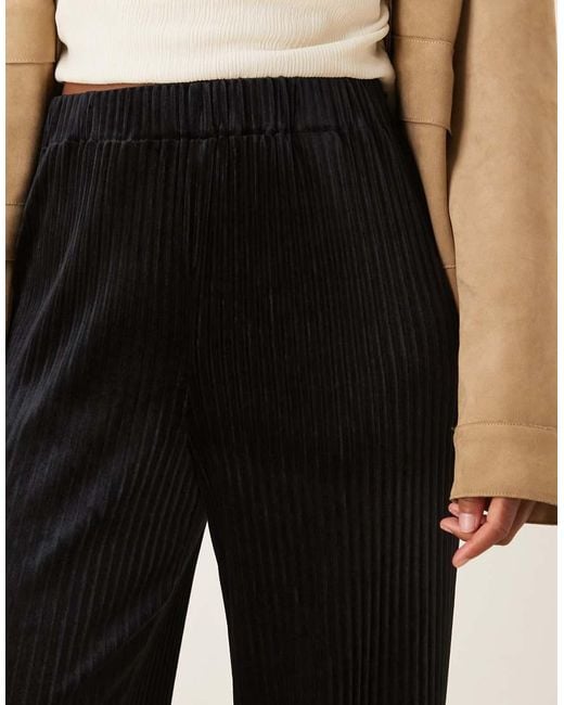 Pantaloni Neri di Y.A.S in Black