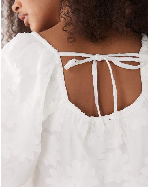 New Look Daisy in het White