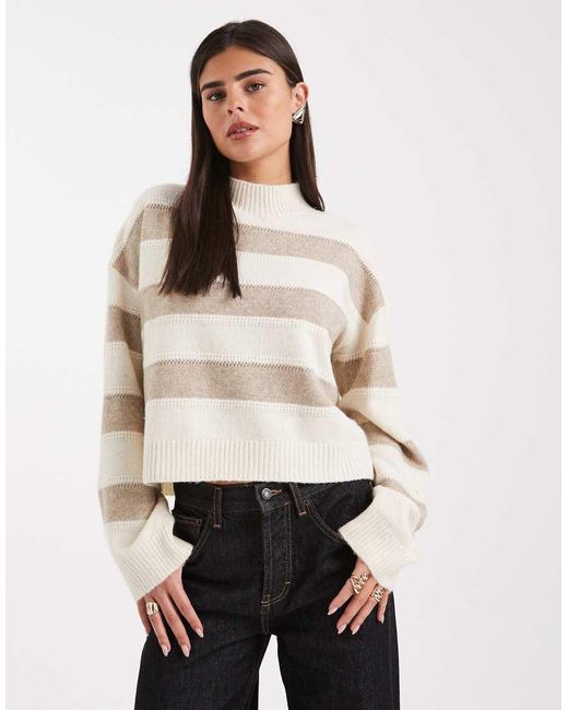 Vero Moda Hoogsluitende Gestreepte Trui in het Natural