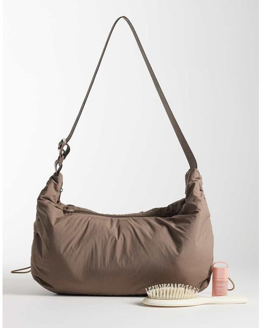 Studio di 4505 in Brown