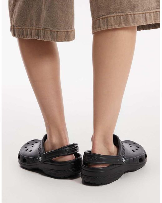 CROCSTM Black Classic Clogs