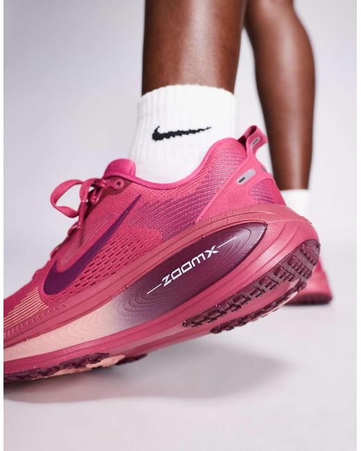 Nike Pink Vomero 18 Trainers