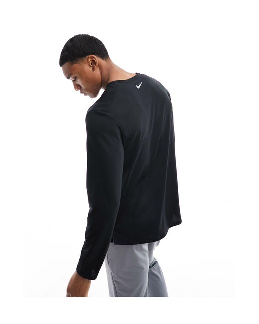 Nike – miler dri-fit flash – langarmshirt in Black für Herren