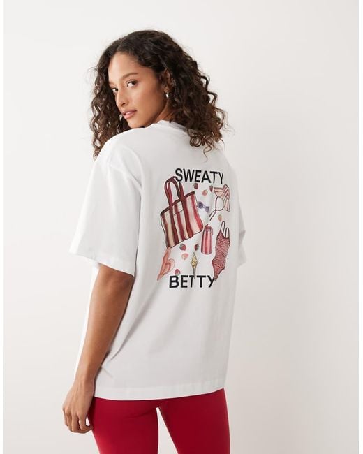 Sweaty Betty White Holiday Graphic T-Shirt