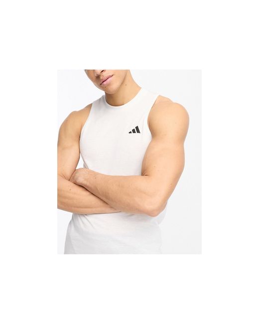 Koning Lear sticker Bruin adidas Originals Adidas - Training Essential - Hemd Met Logo in het Wit  voor heren | Lyst NL