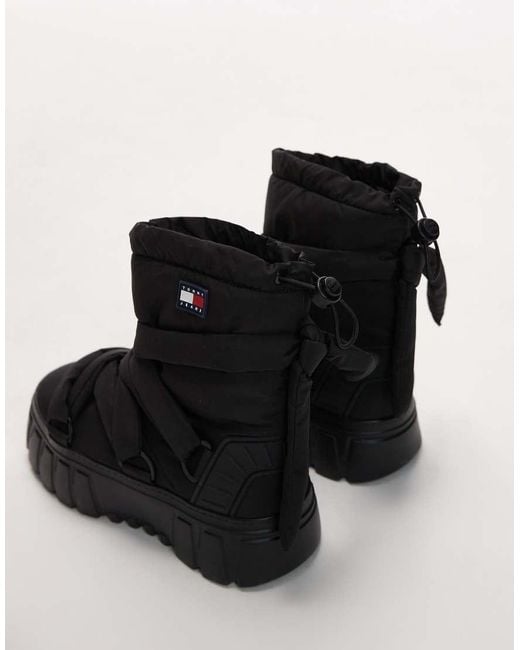 Stivali Da Neve Neri Con Suola Spessa di Tommy Hilfiger in Black
