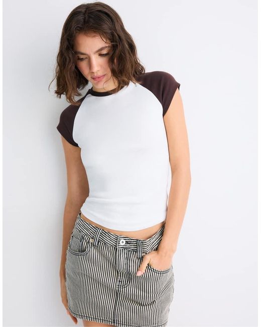 Stradivarius White D62 Straight Striped Skort
