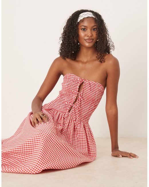 ASOS Pink – trägerloses maxikleid mit -weißen vichy-karos, gesmoktem oberteil und bindedetail