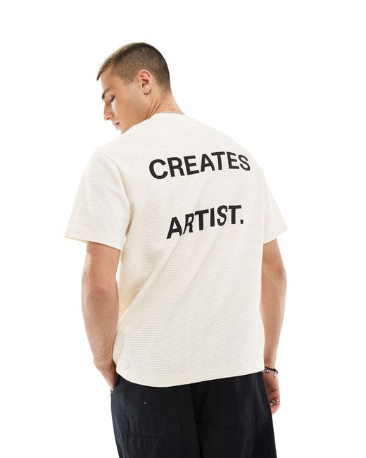 T-shirt texturé gaufré avec imprimé Bershka pour homme en coloris White