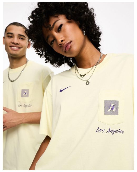 LA Lakers NBA Team Logo White T-Shirt