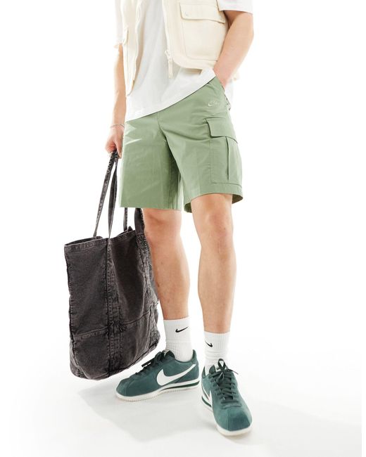 Nike Green Club Woven Cargo Shorts for men