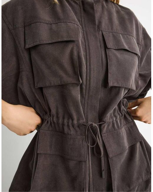 Fluid di Stradivarius in Brown