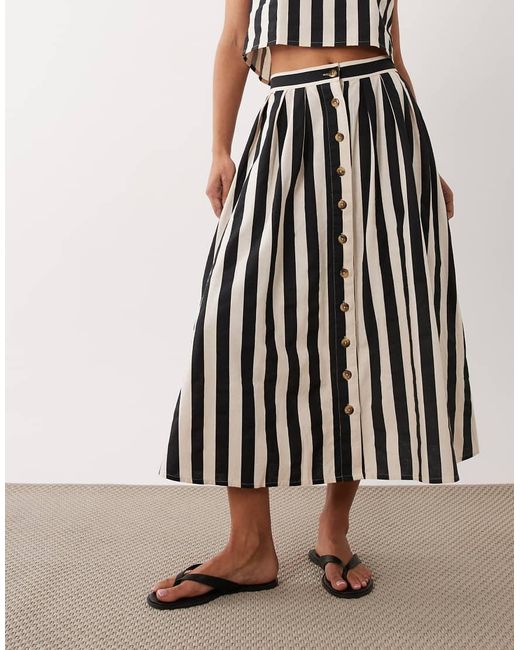Nobody's Child Brown Cotton Blend High Rise Button Through Midaxi Skirt Co-ord