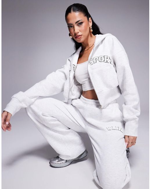 Kaiia Gray – weit geschnittene jogginghose