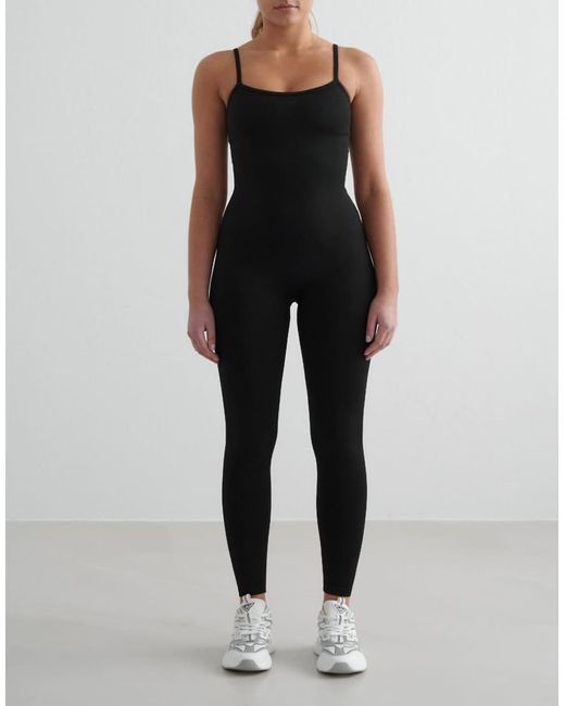 Body Moldeador Sin Costuras Shape De Aim'n de color Black
