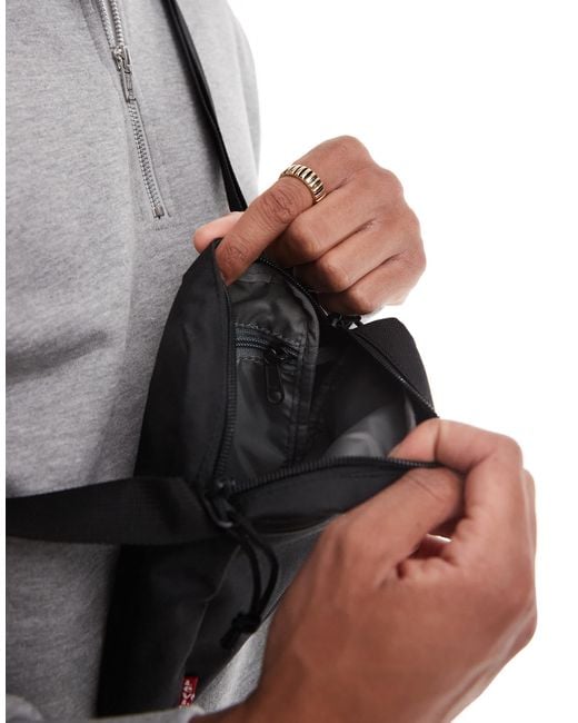Levi's – mini-umhängetasche in Gray für Herren