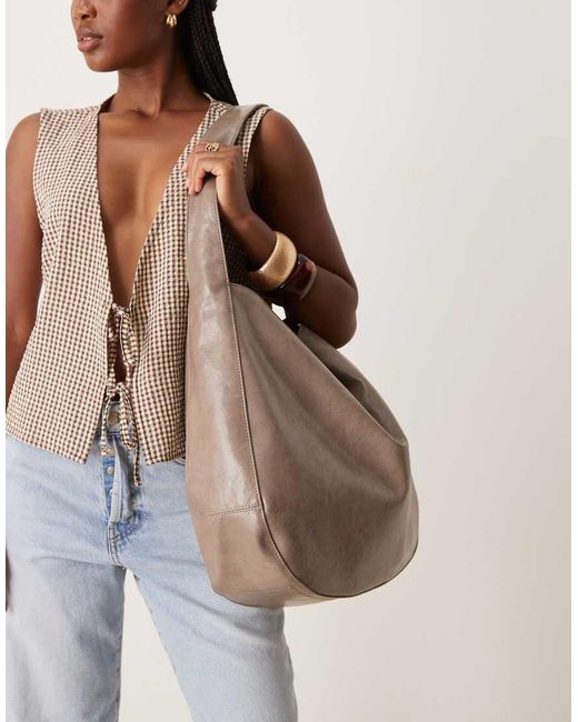 Borsa Shopping Arrotondata Grigia di ASOS in Brown