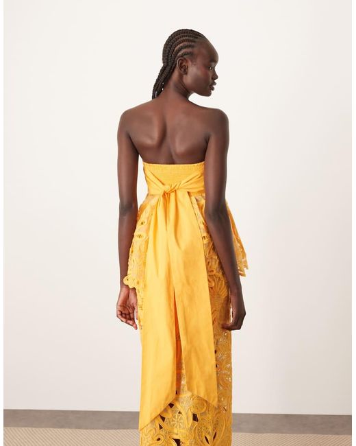 Cornelli di ARRANGE in Yellow