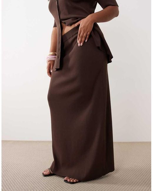 Pretty Lavish Curve Brown Lilah Knit Maxi Skirt