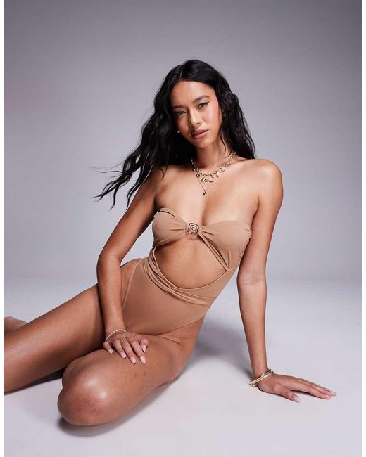 Sue di ASOS in Brown