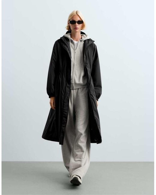 Oysho Black 10K Thindown Waterproof Super Extra-Light Long Padded Jacket