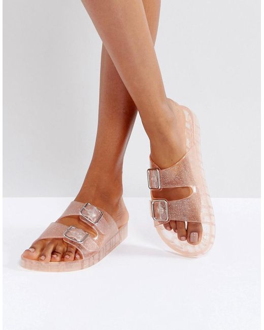 Sandales en plastique transparent pailleté Bershka en coloris Pink