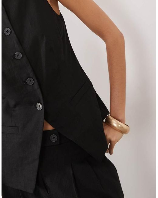 New Look Black Strappy Waistcoat