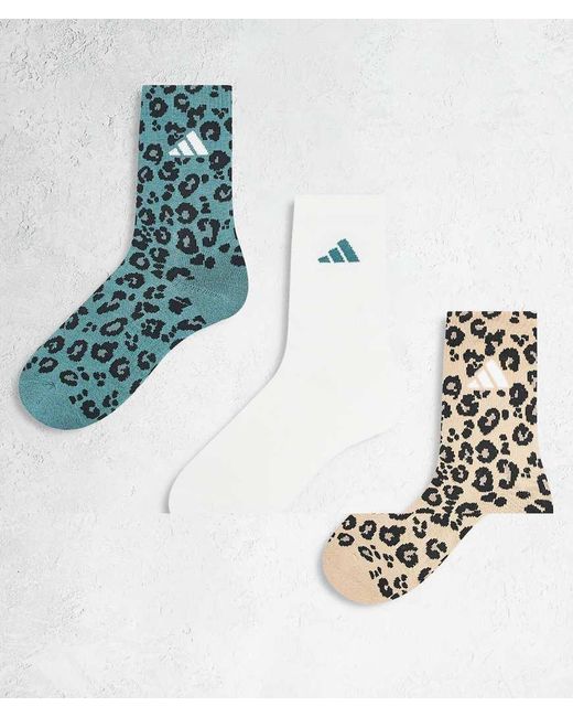 Confezione Da 3 Paia Di Calzini Taglio Medio Con Stampa Leopardata Mista di Adidas Originals in Metallic